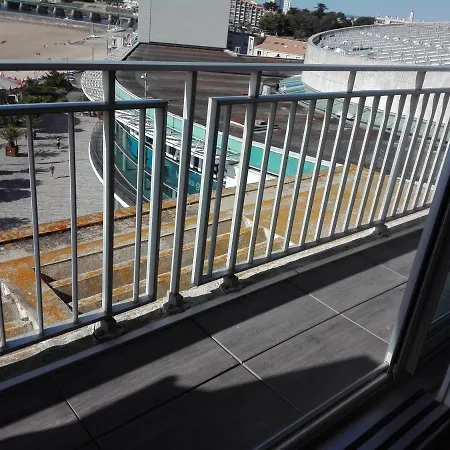 T2 Face - - Fr-1-331-22 Appartement *